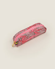 画像をギャラリービューアに読み込む, Kasturi Pencil Case - Palm Pink
