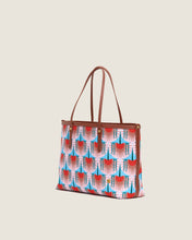 画像をギャラリービューアに読み込む, Medium Nina (Leather) - Palm Patio
