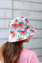 画像をギャラリービューアに読み込む, Bucket Hat  - Palm Patio
