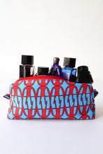 画像をギャラリービューアに読み込む, Evergreen Pouch - Chairs Blue