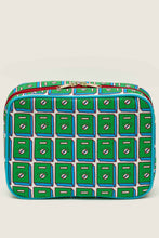 画像をギャラリービューアに読み込む, Kasturi Toiletries Bag - Switch Green
