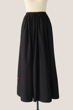 画像をギャラリービューアに読み込む, Maxi Skirt - Black