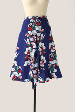画像をギャラリービューアに読み込む, Frilly Wrap Skirt - Hooponopono