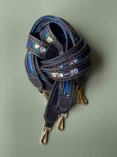 画像をギャラリービューアに読み込む, Shoulder Strap (Leather) - Violets &amp; Radicchio

