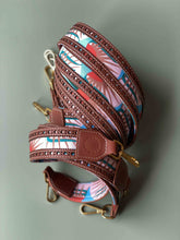 画像をギャラリービューアに読み込む, Shoulder Strap (Leather) - Palm Patio
