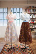 画像をギャラリービューアに読み込む, Sleigh Queen- Hot Cocoa Skirt