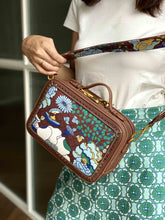 画像をギャラリービューアに読み込む, Box Bag (Leather) - Mandi Bunga Chocolate
