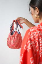 画像をギャラリービューアに読み込む, The Mystery Box