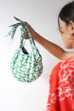 画像をギャラリービューアに読み込む, The Mystery Box