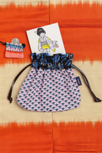 画像をギャラリービューアに読み込む, Kinchaku Pouch - Love Letters