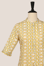 画像をギャラリービューアに読み込む, Maxi Dress - Orchid Yellow