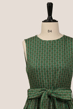 画像をギャラリービューアに読み込む, Frill Dress - Orchid Green