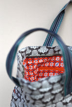 画像をギャラリービューアに読み込む, Hana Tote - Jacaranda Pewter
