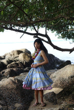 画像をギャラリービューアに読み込む, Frill Dress - Barringtonia