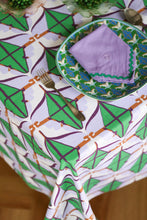 画像をギャラリービューアに読み込む, Square Table Cloth - Diamond Lilac