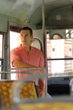 画像をギャラリービューアに読み込む, Men&#39;s Shirt - Sila Duduk Red
