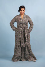 画像をギャラリービューアに読み込む, Who’s wearing the pants Kebarung Set - Freedom Evergreen
