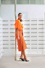 画像をギャラリービューアに読み込む, T-Shirt Dress - Crepe Ginger Orange
