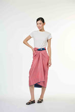画像をギャラリービューアに読み込む, Reversible Sarong - Dark Blue Soya
