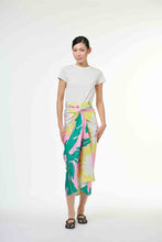 画像をギャラリービューアに読み込む, Reversible Sarong - Dandelion
