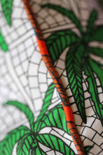 画像をギャラリービューアに読み込む, Kasturi Cushion Cover -  Palm Green

