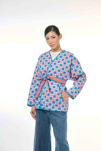画像をギャラリービューアに読み込む, Reversible Vest - Tapau Tile Pink
