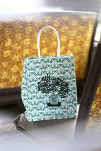 画像をギャラリービューアに読み込む, Susu Bag - Dancing Lady Cobalt

