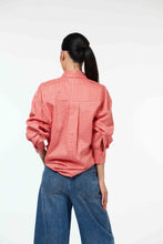 画像をギャラリービューアに読み込む, The Boss Shirt - Sila Duduk Red

