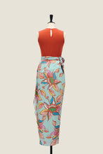 画像をギャラリービューアに読み込む, Sarong &amp; Sleeveless Knit Top - Oolong Dreams (Sarong Only)
