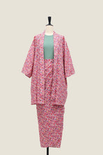 画像をギャラリービューアに読み込む, Kimono Kebaya &amp; Sarong Set - Freedom Roselle
