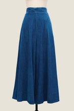 画像をギャラリービューアに読み込む, Who’s wearing the pants Kebarung Set - Freedom Clouds
