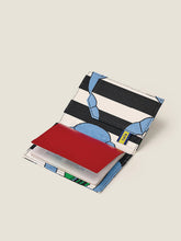 画像をギャラリービューアに読み込む, Kasturi Passport Holder - My Kuih or The Highway Black &amp; White
