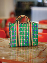 画像をギャラリービューアに読み込む, Kasturi Shopper Bag Small - Switch Green
