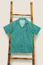 画像をギャラリービューアに読み込む, Men&#39;s Shirt - Diamond &amp; Flower Blue
