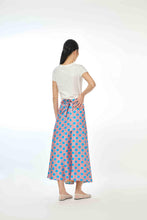 画像をギャラリービューアに読み込む, Wrap Skirt - Kuih Bom Fiesta

