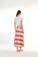 画像をギャラリービューアに読み込む, Wrap Skirt - Tapau Tiles Chilli Pepper
