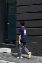 画像をギャラリービューアに読み込む, T-Shirt Red Soya - Navy Blue